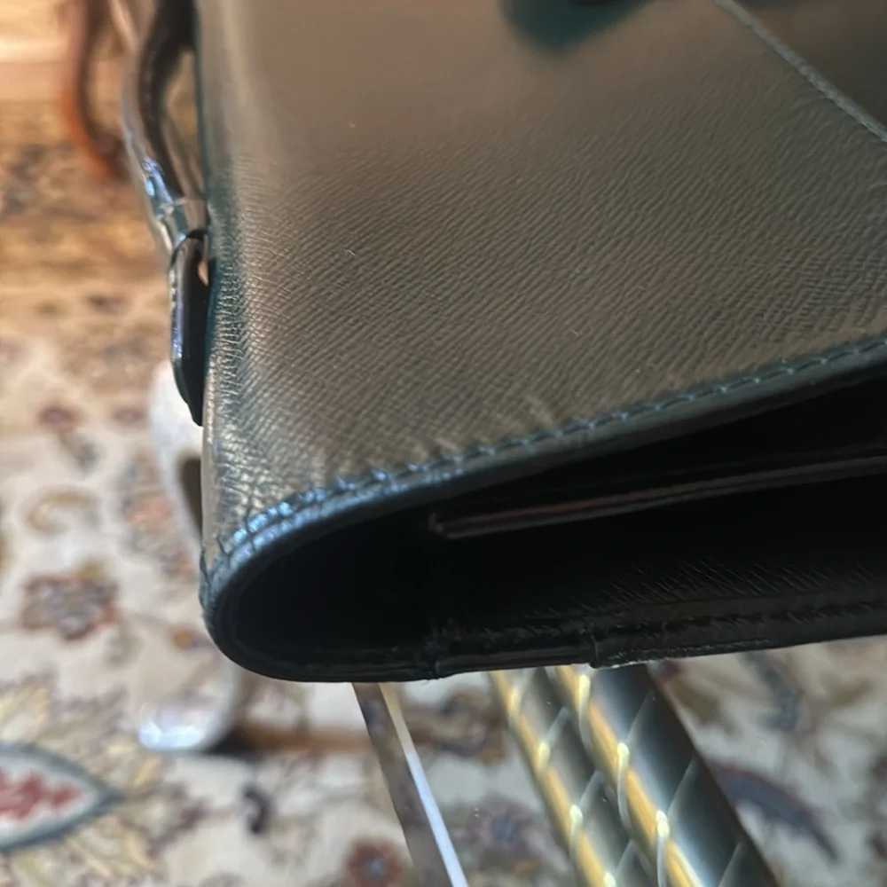 Louis Vuitton briefcase Taiga laguito dark Green and Gold lock